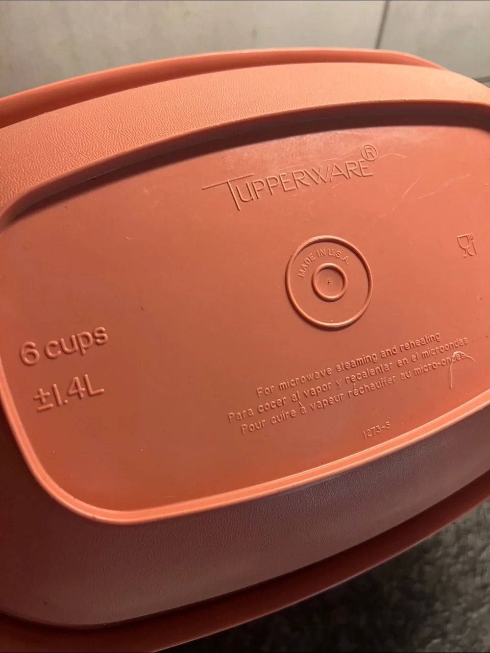 Coral Pink Plastic Steamer Dish with Lid. Like new condition.